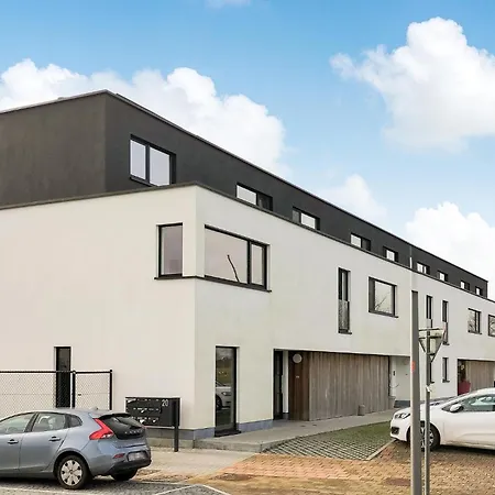 In With Kitchen De Panne