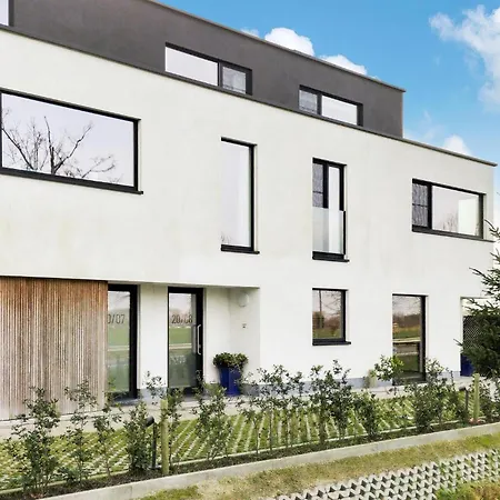 In With Kitchen * De Panne